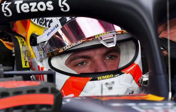 Max Verstappen lähtee hurjaan takaa-ajoon Qatarin GP:n seiskaruudusta. 