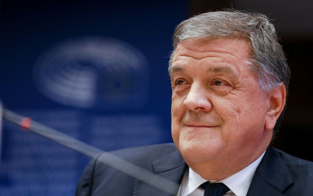 EU:n korruptiokohu: Italian entinen MEP paljastaa kaiken