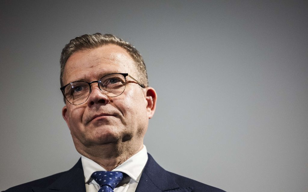 Rankka syytös Antti Kaikkoselta – Petteri Orpo iskee heti ta