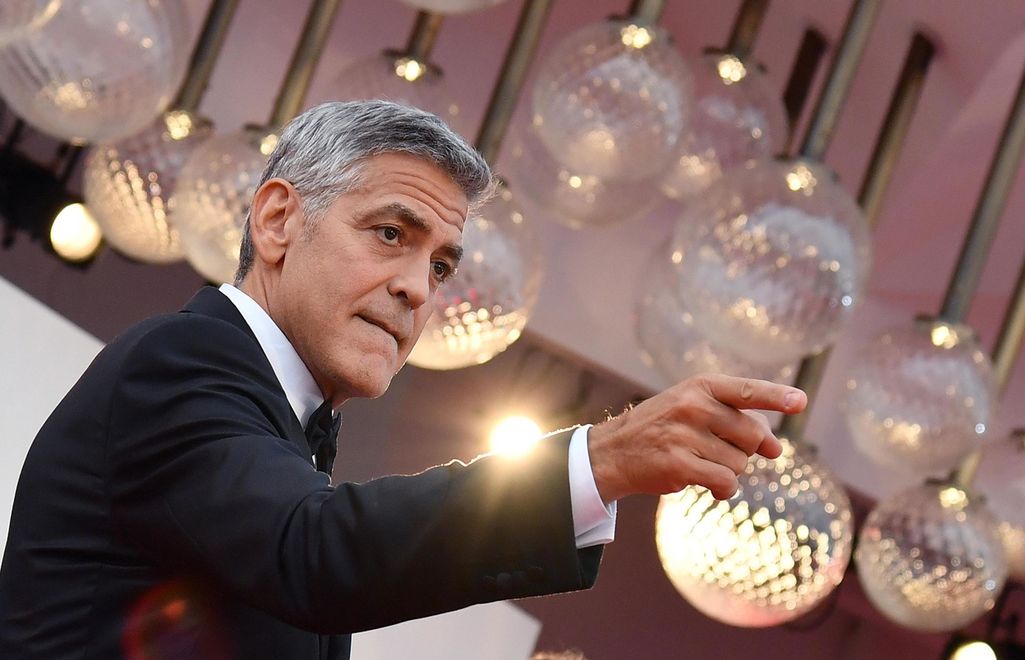 George Clooney 60 vuotta! Kuvat ”maailman seksikkäimmästä miehestä” vuosien varrelta