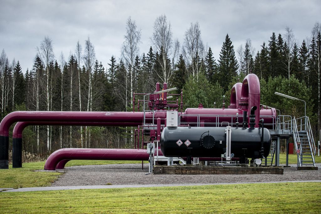 Energia­teollisuus: Venäjä sulkee kaasuhanat Suomeen huomenna