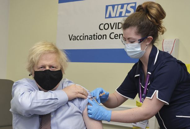 Britannian pääministeri Boris Johnson otti perjantaina Astra Zenecan rokotteen. Myös Saksan liittokansleri Angela Merkel on sanonut ottavansa rokotteen mielellään.