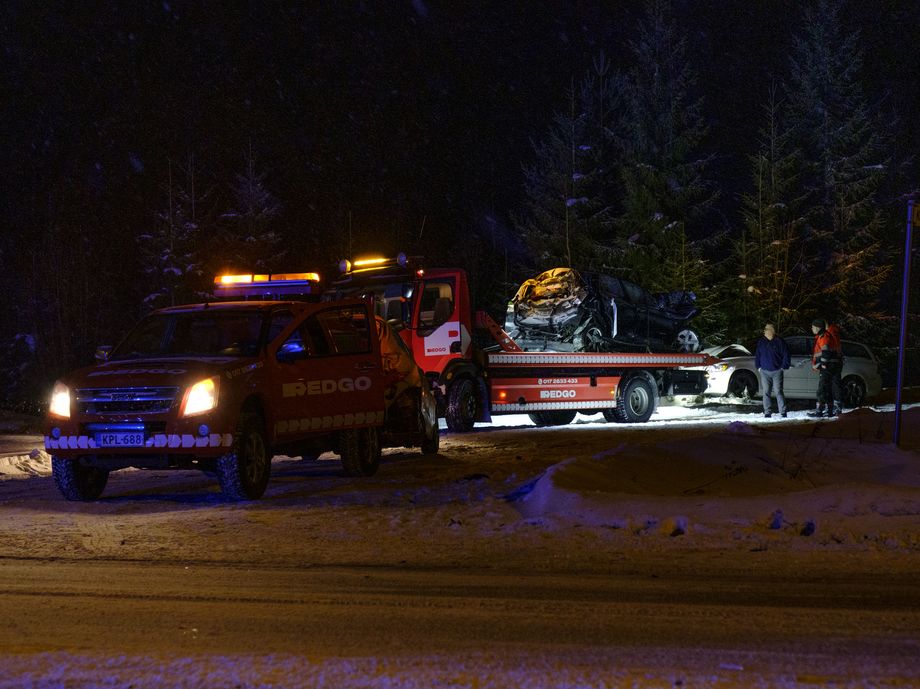 Leppävirran Liikenneonnettomuus: Poliisi Epäilee Kuljettajaa