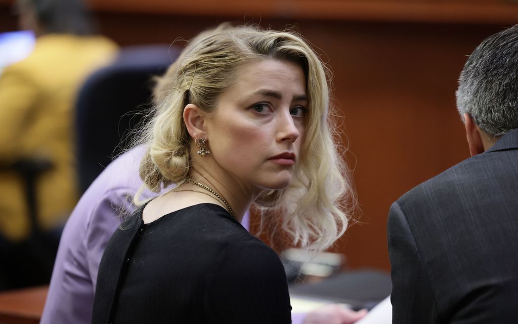 Amber Heard vaatii jälleen uutta oikeuden­käyntiä – syynä virhe vala­miehistössä