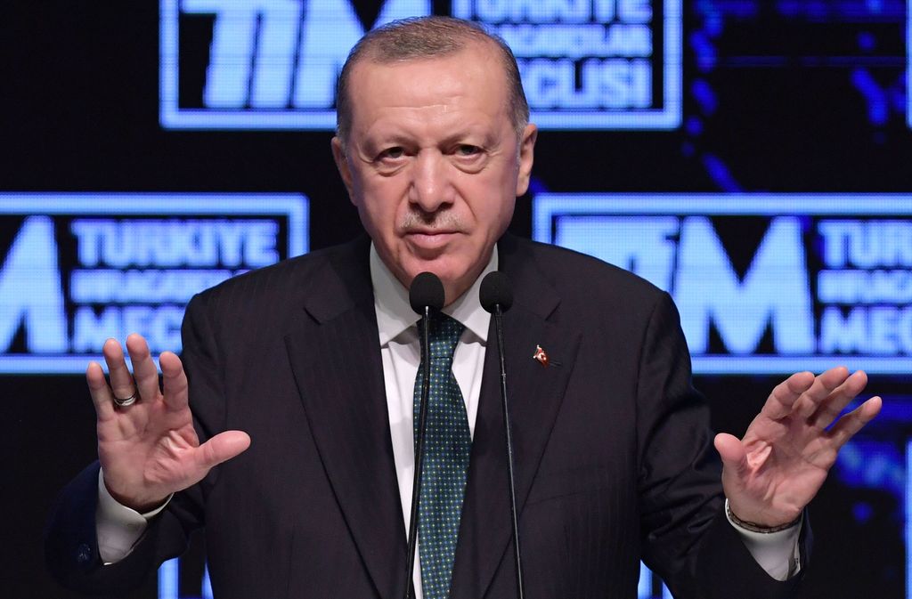Pääkirjoitus: Erdoğan joutuu lopuksi basaarinsa tennispalloksi
