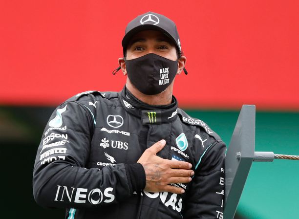 Lewis Hamilton teki sunnuntaina historiaa.