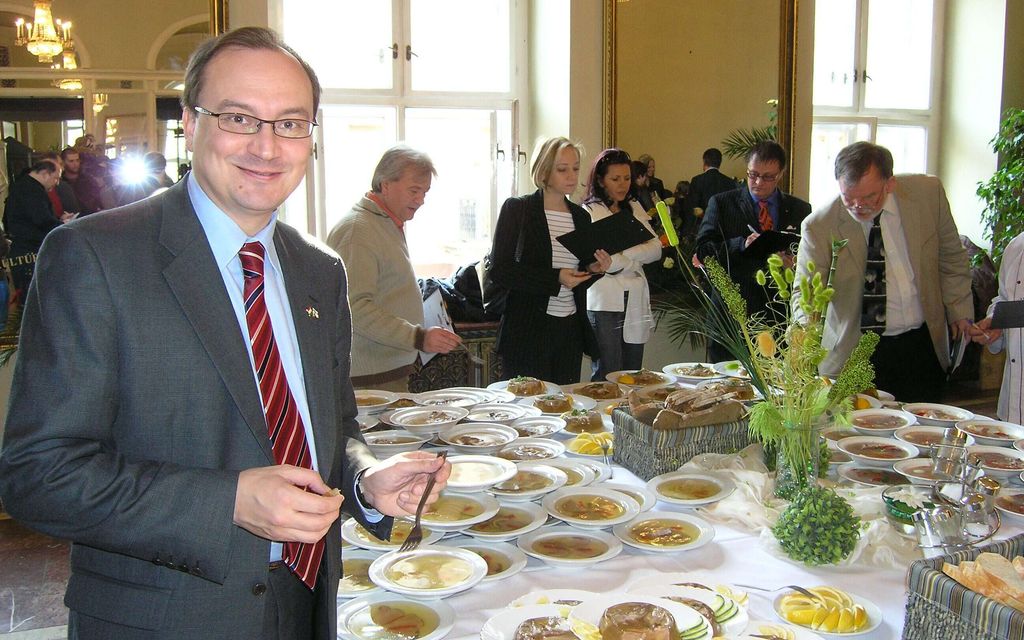 Jari Vilénin asiaton käytös paljastui – Poliisi lopetti tutkimasta tietovuotoa