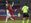AS Romalla ja Gianluca Mancinilla (oik.) on ollut vaikea kausi tähän asti. Kuvassa pallosta Mancinin kanssa taistelee Leccen Gianluca Lapadula.