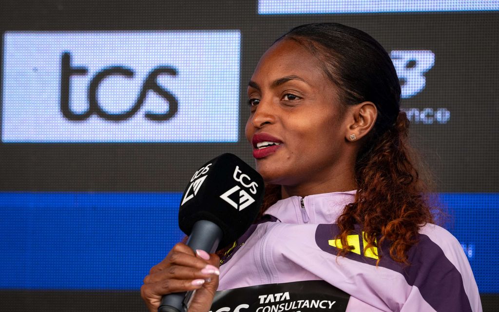 Maailman­ennätys naisten maratonilla