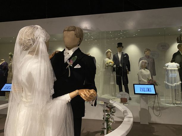 Kymenlaakson museo toimii Vellamon tiloissa. Yhdessä sen vaihtuvista näyttelyistä esitellään kymenlaaksolaista hääperinnettä. Näyttely on avoinna lokakuuhun 2022 asti.