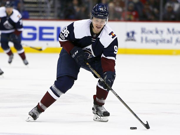 Colorado Avalanchen Mikko Rantanen palasi tehokkaana NHL-kaukaloihin.