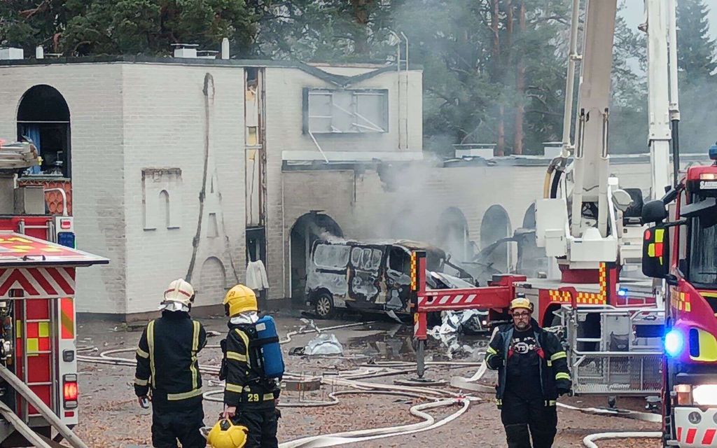 V eksploziji kombija v Joroisu umrla štiridesetletna ženska