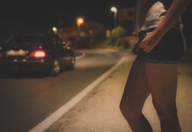 Parituksen kohteena oli yhteensä yli kaksikymmentä romanialaista naista, jotka harjoittivat prostituutiotoimintaa Suomessa vuosien 2013 ja 2020 välisenä aikana. Kuvituskuva.