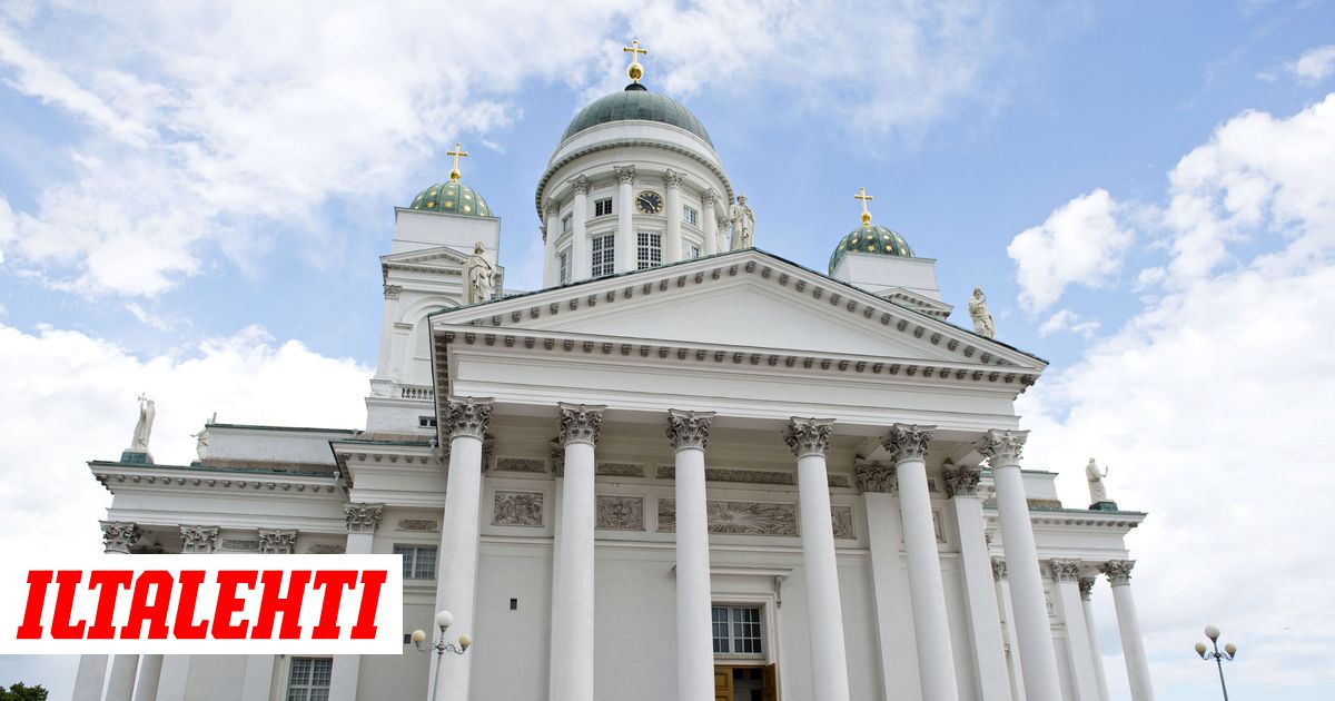 Näin soivat kirkonkellot Leijonien MM-kullan kunniaksi - katso video!