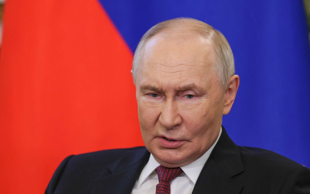 Luottamus Putiniin romahti niin alas, että kyselyt lopetetti