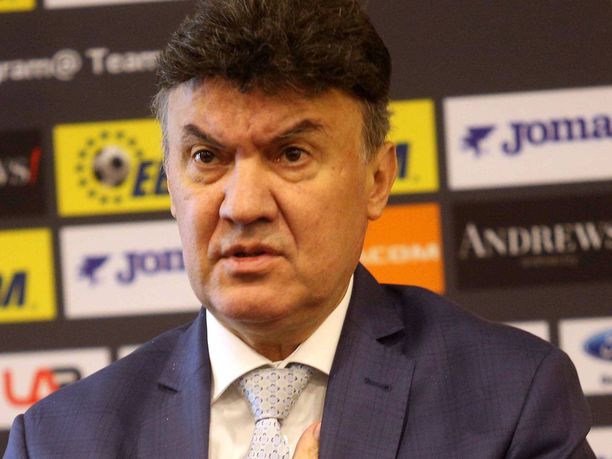 Bulgarian jalkapalloliiton puheenjohtaja Borislav Mihailov joutui eroamaan.