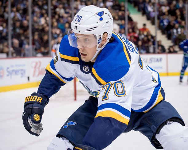 Oskar Sundqvist saattaa joutua huilaamaan otteluita NHL-kauden alusta taklauksen vuoksi.