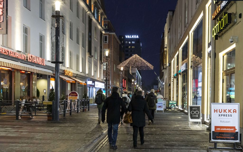 Poliisilta poikkeuk­sellinen kuvaus oululaismiehen teosta: ”Veti housut alas ja levitti kaksin käsin...”