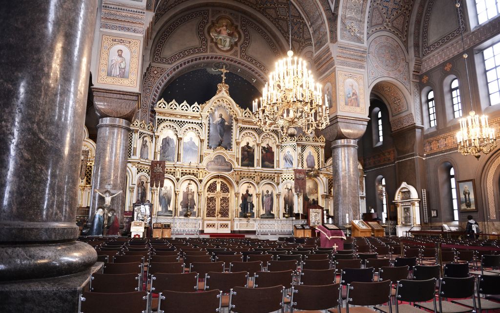 Ortodoksisen kirkon päätös tyrmistytti: Ehtoollinen jaetaan taas kaikille samalla lusikalla – ”en todellakaan halua koronaa toista kertaa”