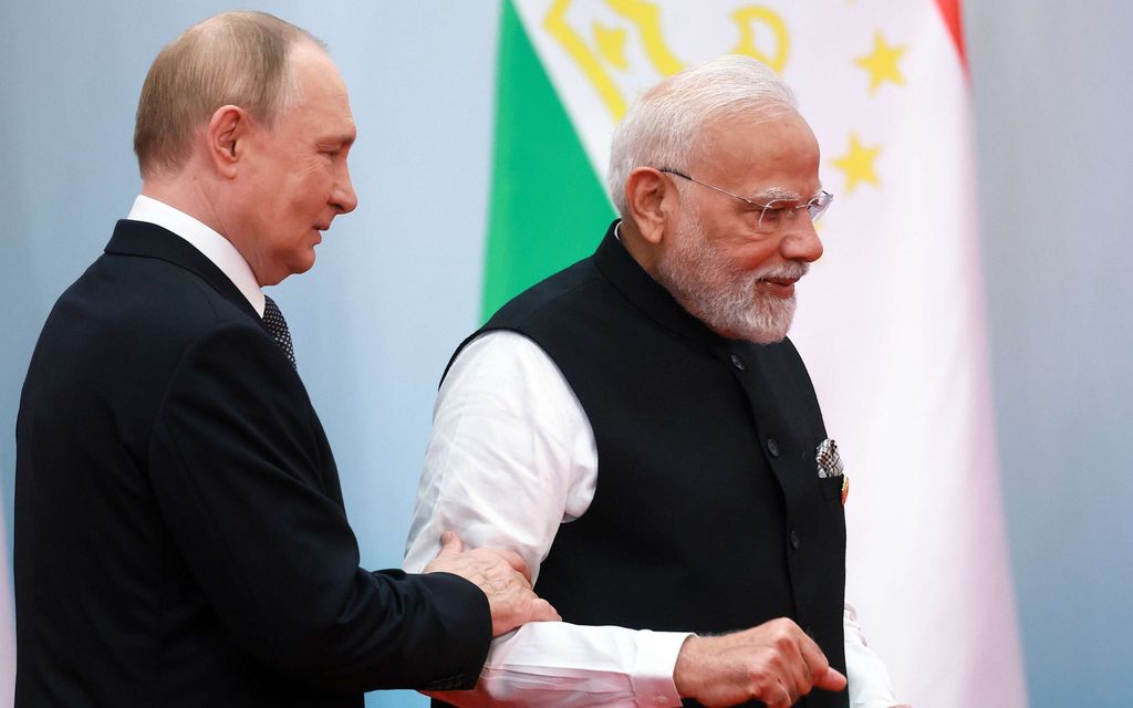 Putinilta 11 miljardin euron lahja Intialle