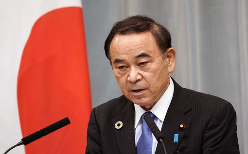 Japanin itsemurhaluvut huolestut­tavassa kasvussa – hallitukseen "yksinäisyys­ministeri"