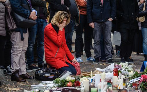 Pariisin musta päivä muutti terrorismia – nyt uhka löytyy Euroopan rajojen sisältä, eikä Suomikaan ole siltä sivussa, sanoo tutkija
