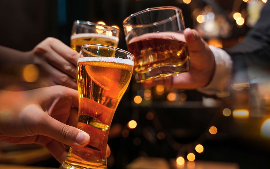 Tämän alkoholi voi tehdä ihollesi: 4 rajua seurausta