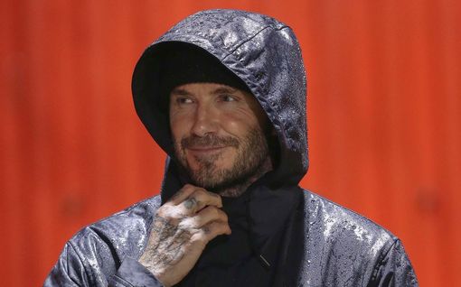David Beckham pakeni faneja metsään – Kuvat!