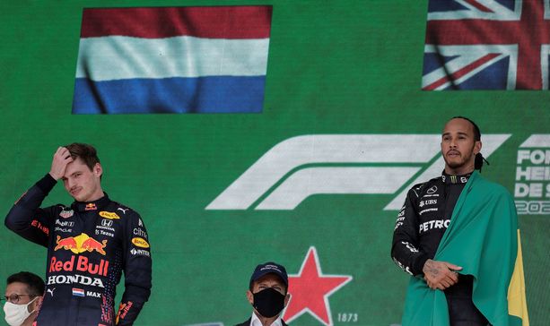 Sunnuntain kisassa Max Verstappen sijoittui toiseksi ja Lewis Hamilton voitti.