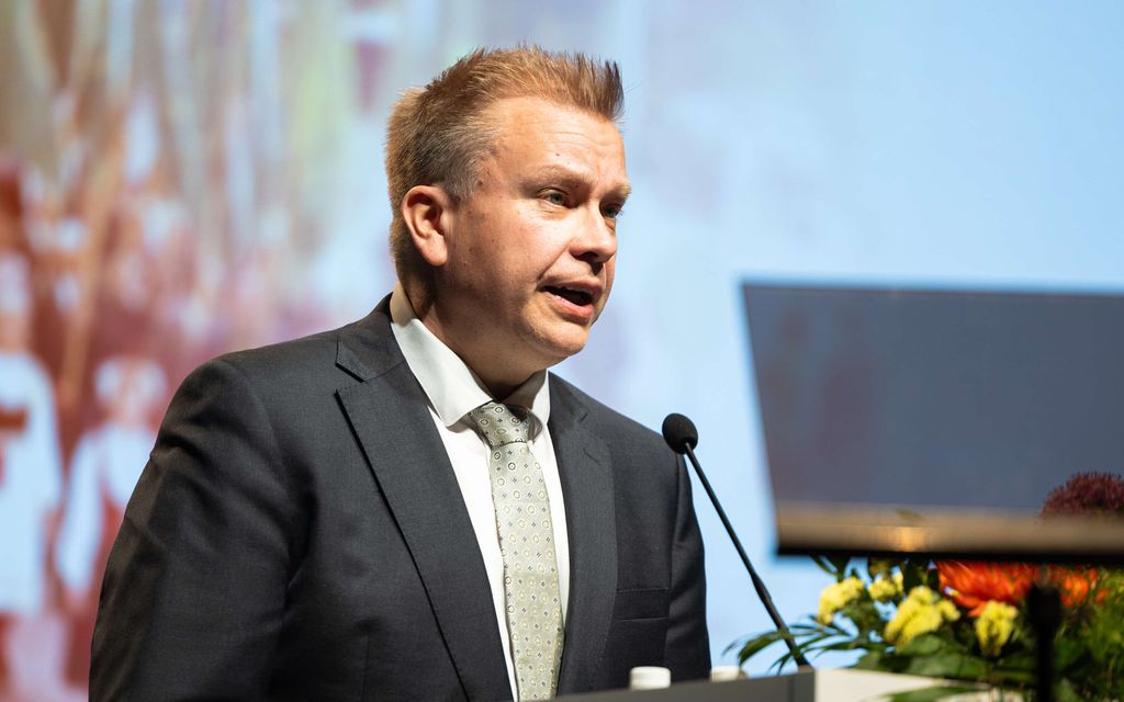 Kaikkoselta kuitti Kopralle: ”Katsotaan vaalien jälkeen, miten surisee”