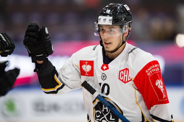 Henrik Haapala pelasi tällä kaudella Sveitsin liigan HC Luganossa.