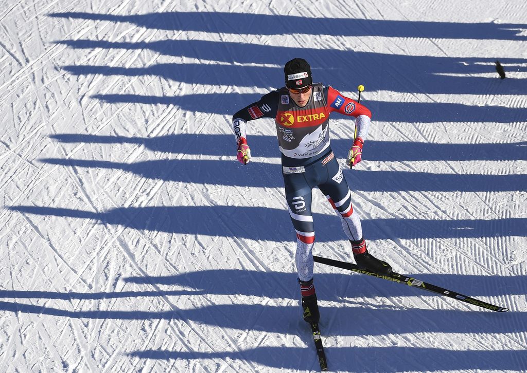 Norjan kiritykki Kläbo namutteli voiton Tour de Skillä - venäläinen turhautui maalialueella