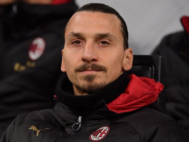 AC Milania edustava Zlatan Ibrahimović odottelee Ruotsissa koronatauon päättymistä.
