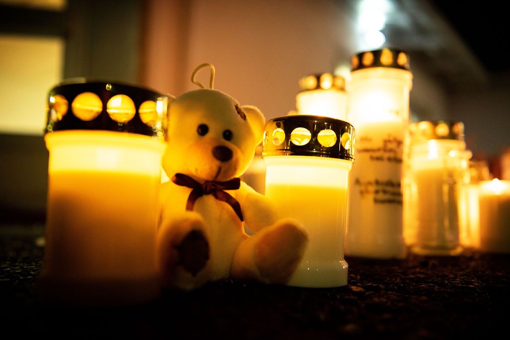 Kyläyhteisö Vantaalla suree 14-vuotiaan pojan kuolemaa – sukulaismiehet kertovat järkytyksestään