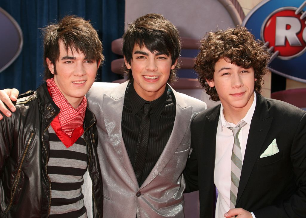 Jonas Brothers tekee paluun - ensimmäinen yhteinen kappale viiteen vuoteen julkaistaan perjantaina