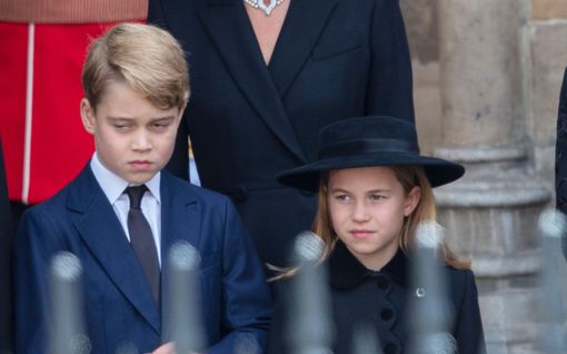 Prinsessa Charlottella on napakka ote veljiinsä – Näin hän komentaa
