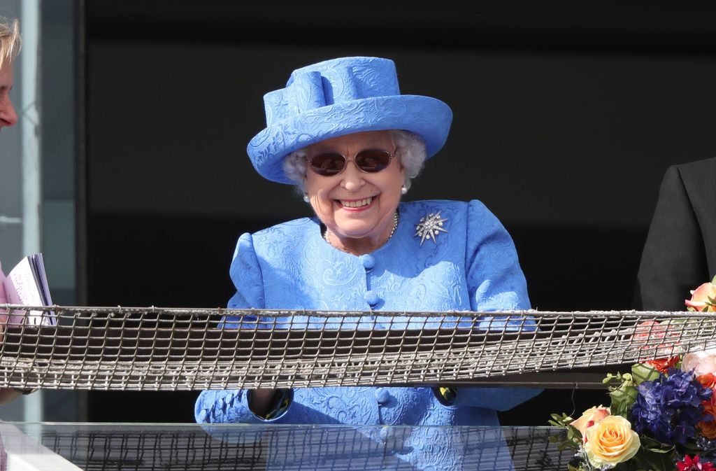 Kuningatar Elisabet, 93, ei anna iän hidastaa itseään - ratsastaa edelleen aktiivisesti, katso kuvat