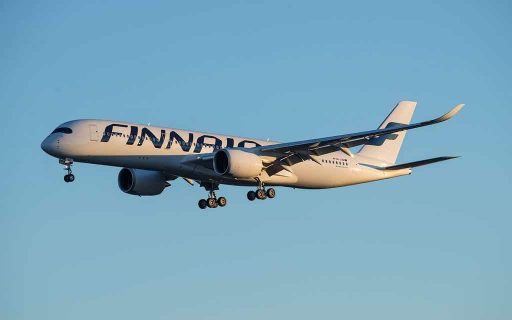 Kuva: Finnairin lentokone teki yllättäen täyskäännöksen – Tässä syy