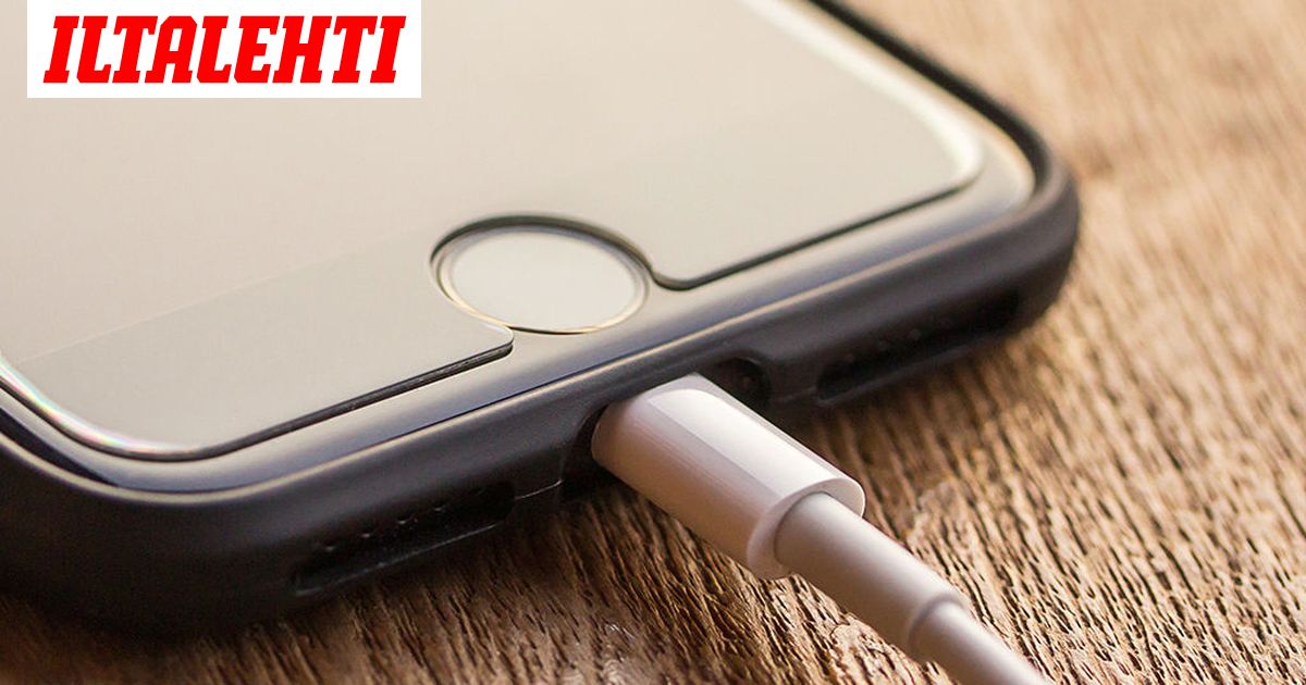 Iphone Puhelimien Akut Tyhjenevat Vauhdilla Syyna Uusin Paivitys