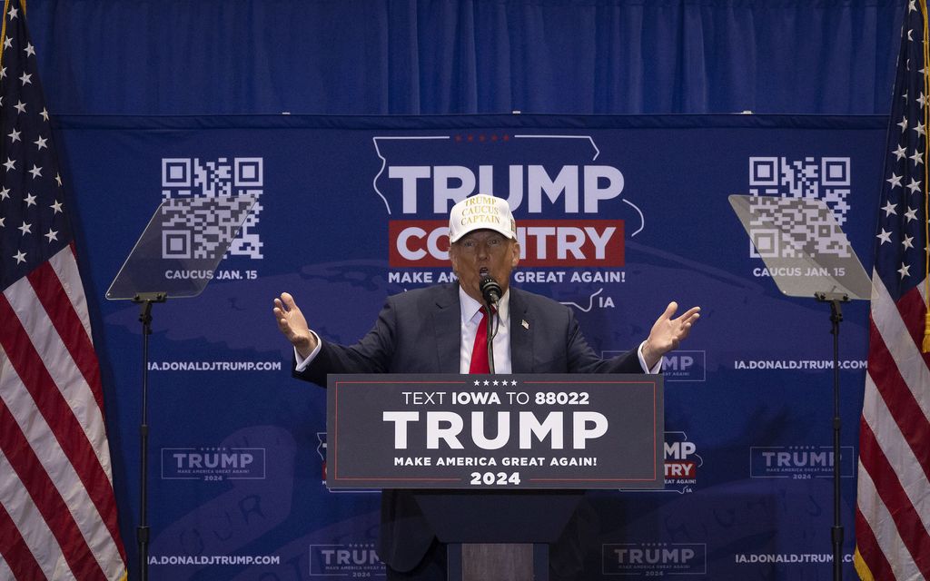 Donald Trump sekoili puheessaan: Tulilinjalle joutuikin puoluetoveri
