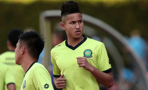19-vuotias Faiq Bolkiah pelaa Leicester Cityn reservissä ja Brunein maajoukkueessa.