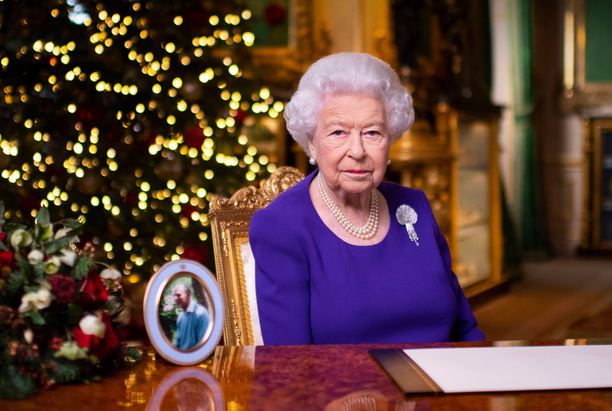 Kuningatar Elisabet pitää aina joulupäivänä puheen, joka nauhoitetaan etukäteen.