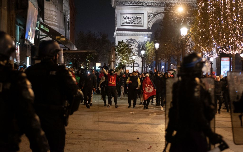 Pariisissa eliminoidaan jo terroristi­uhkaa – Champs-Elysées saatetaan sulkea MM-välierän ajaksi