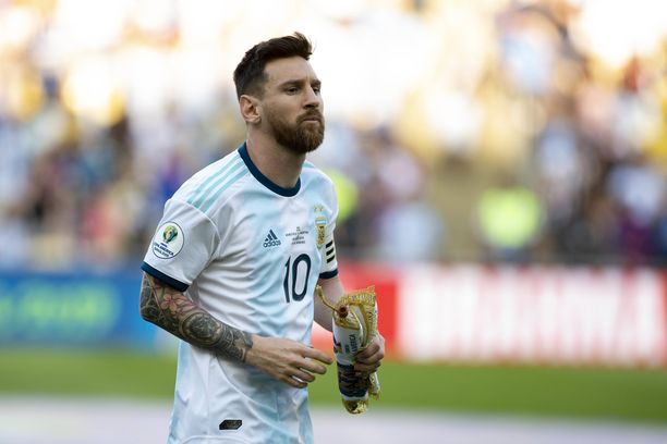 Lionel Messin Argentiina on selvä altavastaaja Copa American välierässä Brasiliaa vastaan.