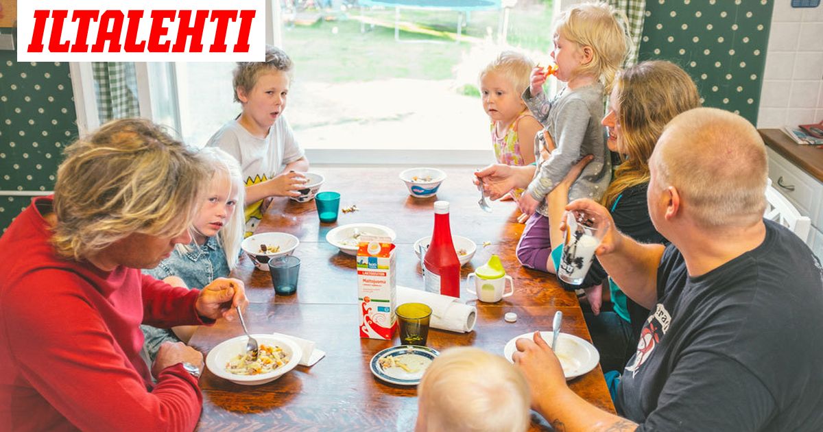 Kaappaus Keittiossa Jatkuu Tanaan Heti Yksi Ohjelman Rajuimmista Tapauksista Huh Huh Olipahan Perhe