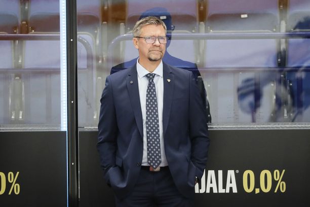 Jukka Jalonen moitti syöttöjen ja laukausten laatua.