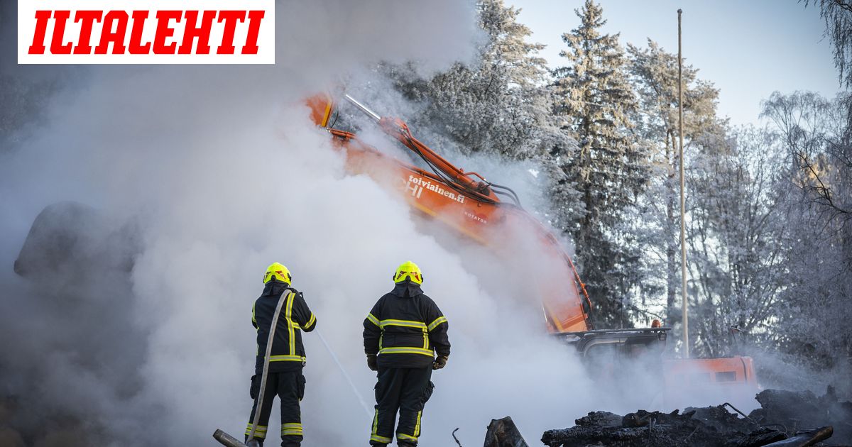Poliisi ampuu alas huhun Rautjärven kirkonpoltosta