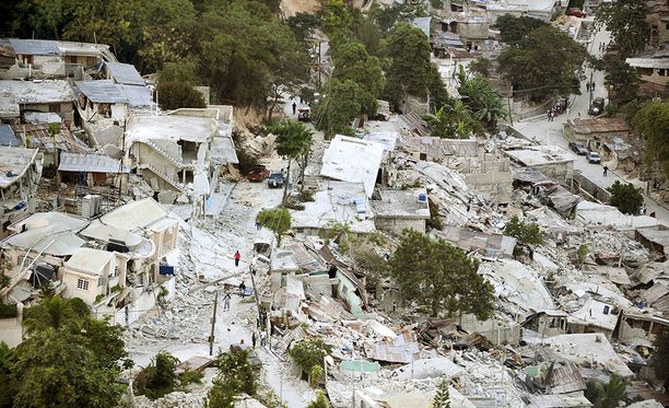 Haitin vuoden 2010 maanjäristyksessä kuoli yli 220 000 ihmistä. Avun tarve oli valtava.
