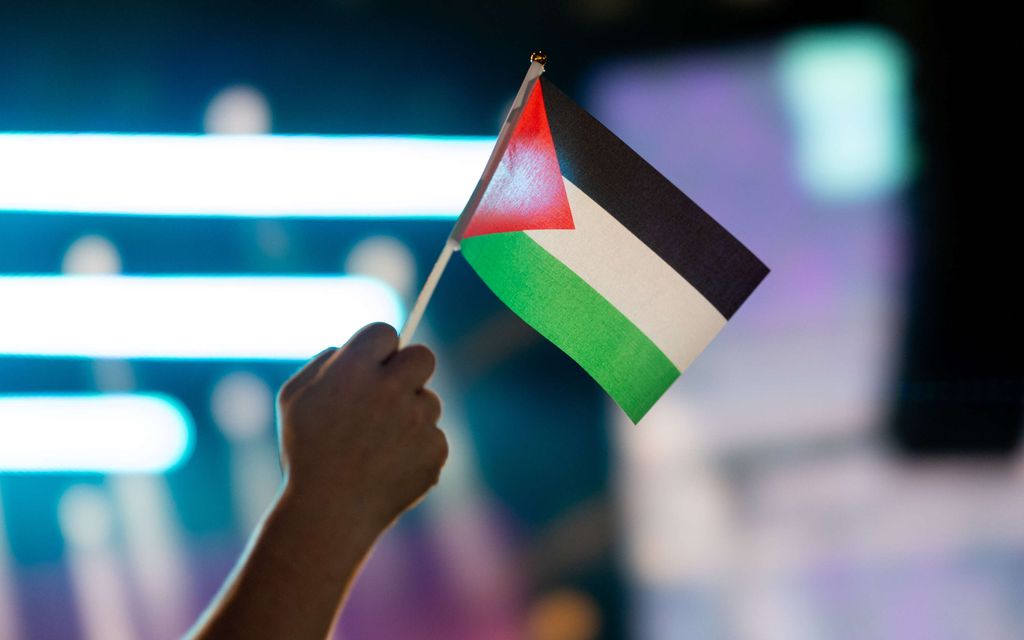 Flow-festivaali keskellä Palestiina-kohua: Liput liehuivat jo ensimmäisillä keikoilla