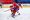 Calgary Flamesin Juuso Välimäki kamppaili Montreal Canadiensin Jesperi Kotkaniemen kanssa.